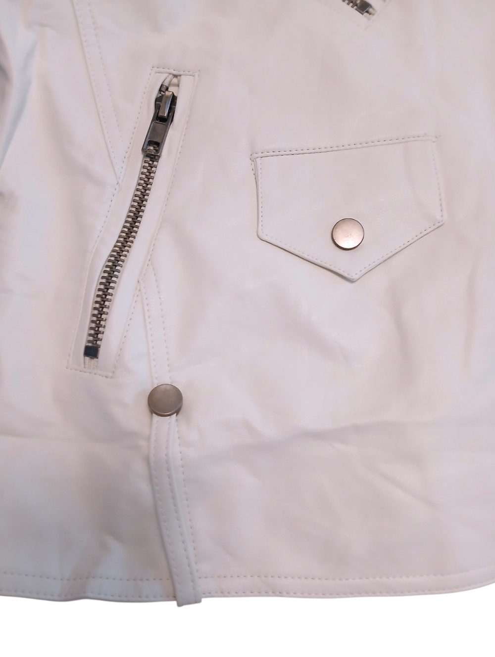 NWT White Faux Leather Cropped Moto Jacket Size Medium - Picture 8 of 11